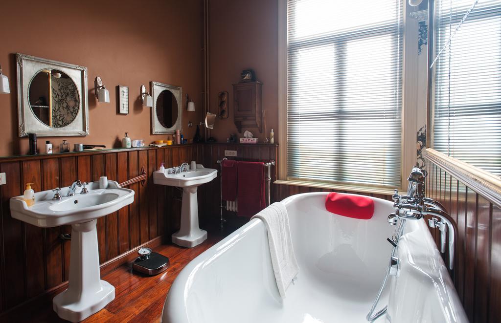 B&B De Lachende Engel Mechelen Szoba fotó