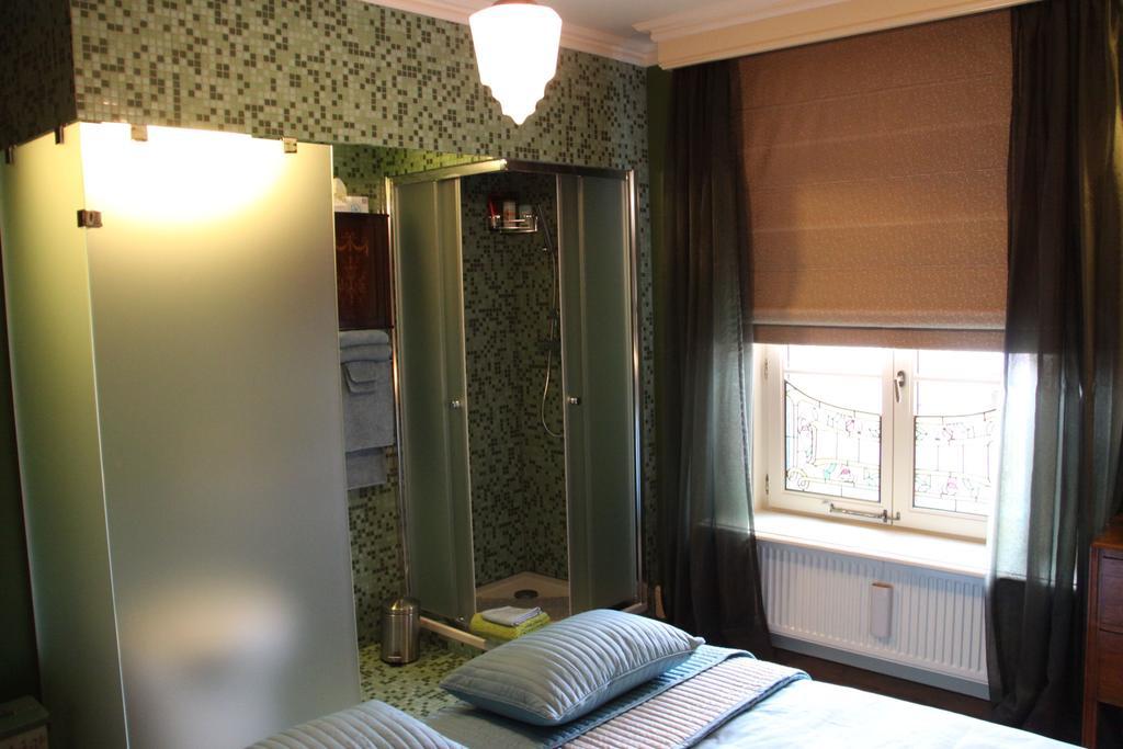 B&B De Lachende Engel Mechelen Szoba fotó